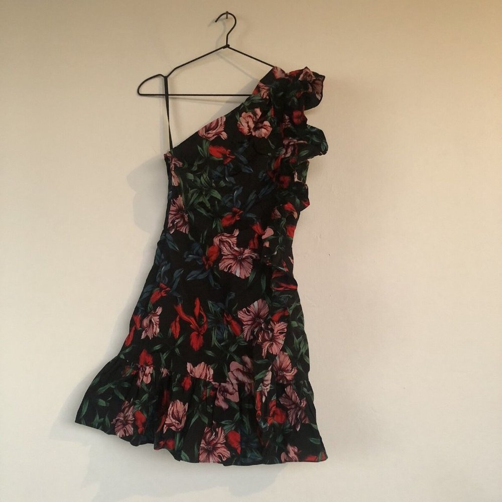 Pam & Gela Bali High Side Ruffle Mini Dress Black Floral - Picture 6 of 9